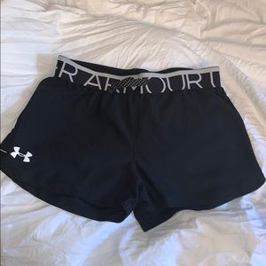 black under armour shorts